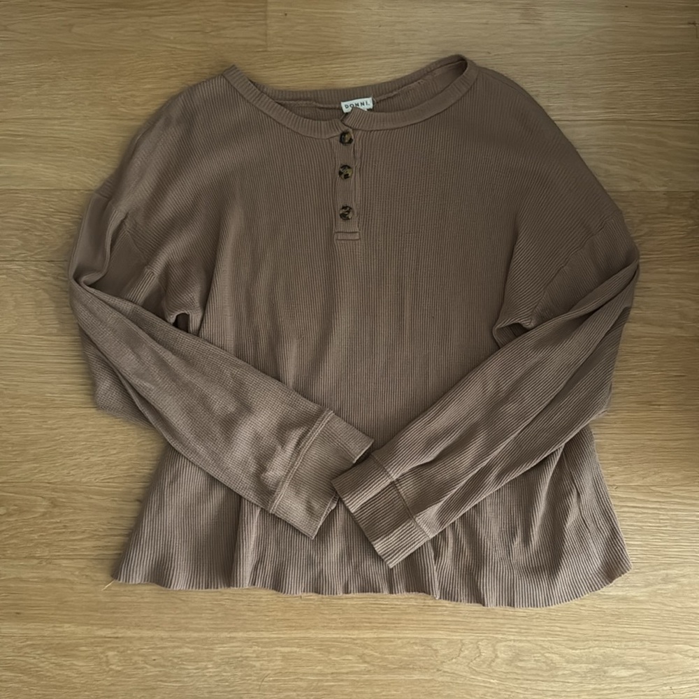 DONNI Waffle Crewneck Long Sleeve Tee
